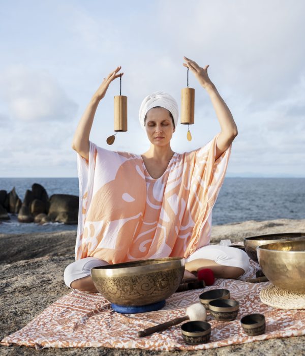 full-shot-meditation-guide-with-tools-seaside